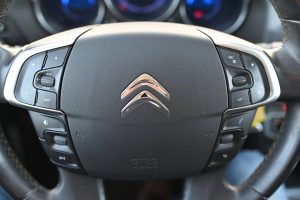 Citroen-C4-Picasso-C-4-16-84kw-13