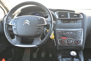Citroen-C4-Picasso-C-4-16-84kw-6