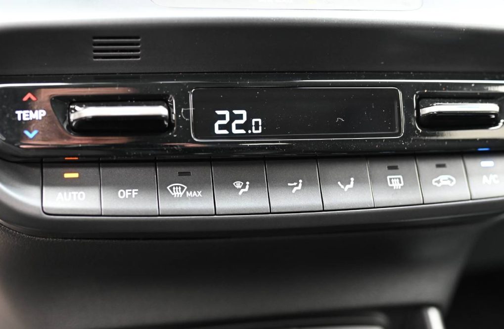 Hyundai-Bayon-10-T-GDI-Family-7DCT-MY26-18