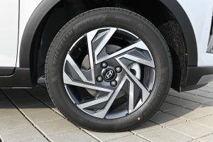 Hyundai-Bayon-10-T-GDI-Family-7DCT-MY26-5