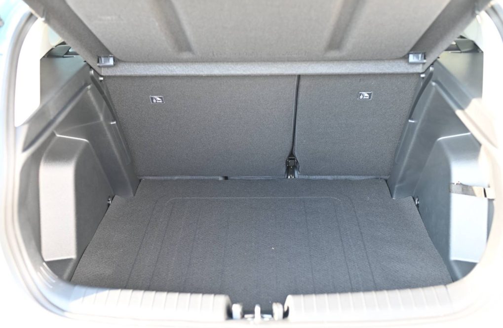 Hyundai-Bayon-10-T-GDi-Family-7DCT-MY2026-12
