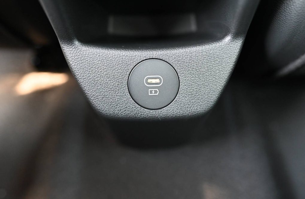 Hyundai-Bayon-10-T-GDi-Family-7DCT-MY2026-27