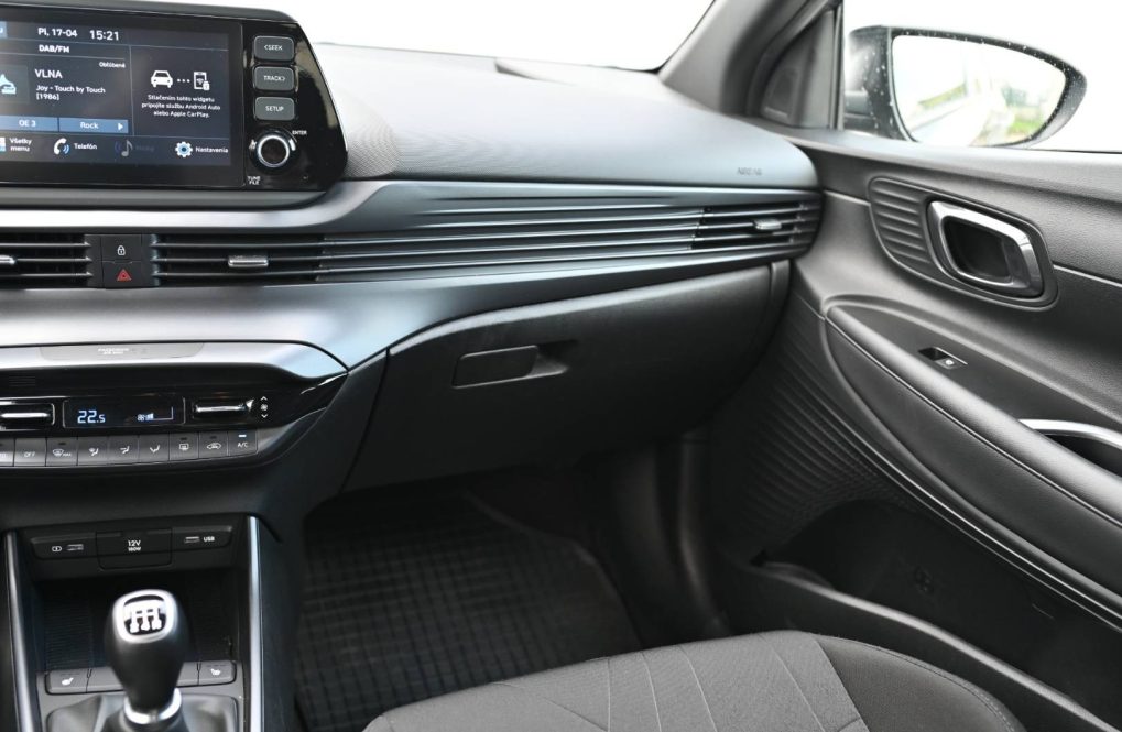 Hyundai-Bayon-12i-Play-12
