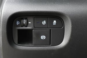 Hyundai-Inster-49kWh-Family-13