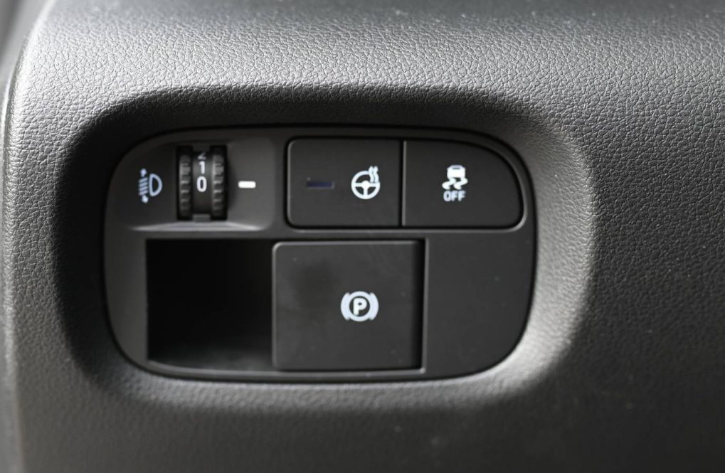 Hyundai-Inster-49kWh-Family-13