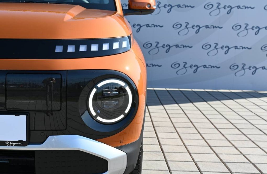 Hyundai-Inster-49kWh-Family-2