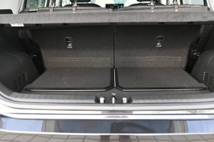 Hyundai-Inster-49kWh-Family-39
