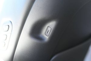 Hyundai-Ioniq-9-44