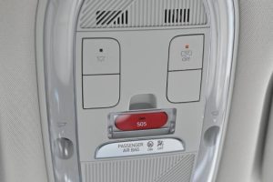 Hyundai-Ioniq-9-58