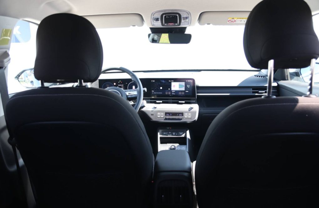 Hyundai-Kona-16-T-GDi-Family-AT-10