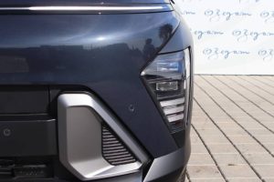 Hyundai-Kona-16-T-GDi-Family-AT-2