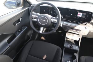 Hyundai-Kona-16-T-GDi-Family-AT-9
