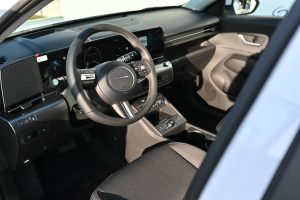 Hyundai-Kona-EV-Style-648kWh-150kW-MY26-9