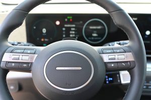 Hyundai-Kona-HEV-Family-AT-14