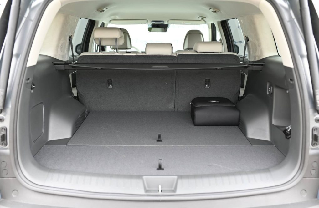 Hyundai-Santa-Fe-MX5-5S-16T-PHEV-PREMIUM-MY25-10