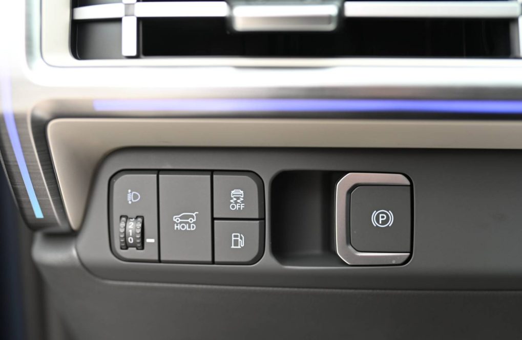 Hyundai-Santa-Fe-MX5-5S-16T-PHEV-PREMIUM-MY25-34