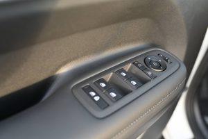 Hyundai-Santa-Fe-PREMIUM-5S-4X4-16T-GDi-HEV-MY2025-13