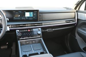Hyundai-Santa-Fe-PREMIUM-5S-4X4-16T-GDi-HEV-MY2025-16