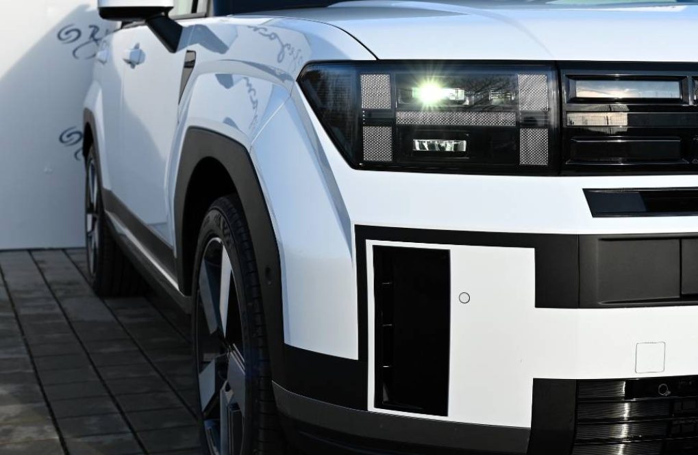 Hyundai-Santa-Fe-PREMIUM-5S-4X4-16T-GDi-HEV-MY2025-2