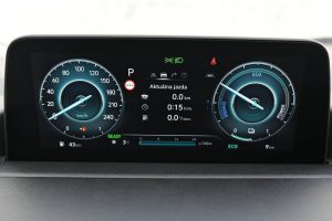 Hyundai-Staria-16T-GDi-HEV-Premium-9S-4x2-6AT-18
