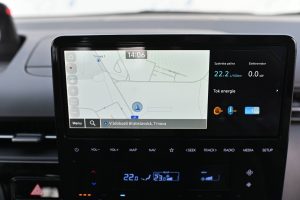 Hyundai-Staria-16T-GDi-HEV-Premium-9S-4x2-6AT-19