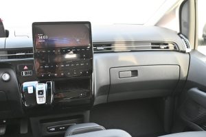 Hyundai-Staria-16T-GDi-HEV-Premium-9S-4x2-6AT-20