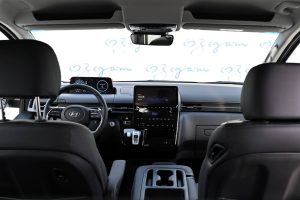 Hyundai-Staria-16T-GDi-HEV-Premium-9S-4x2-6AT-23