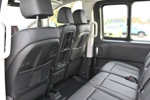 Hyundai-Staria-16T-GDi-HEV-Premium-9S-4x2-6AT-27
