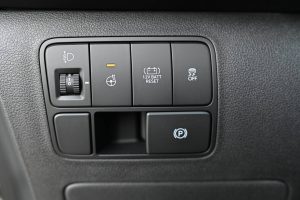 Hyundai-Staria-16T-GDi-HEV-Premium-9S-4x2-6AT-30