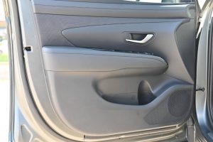 Hyundai-Tucson-NX4-Black-Line-16T-GDi-110kW-7DCT-MY26-11