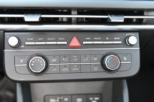 Hyundai-Tucson-NX4-Comfort-16T-GDi-110kW-6MT-MY2027-20