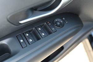 Hyundai-Tucson-NX4-Comfort-16T-GDi-110kW-6MT-MY2027-24