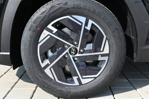 Hyundai-Tucson-NX4-Comfort-16T-GDi-110kW-6MT-MY2027-3
