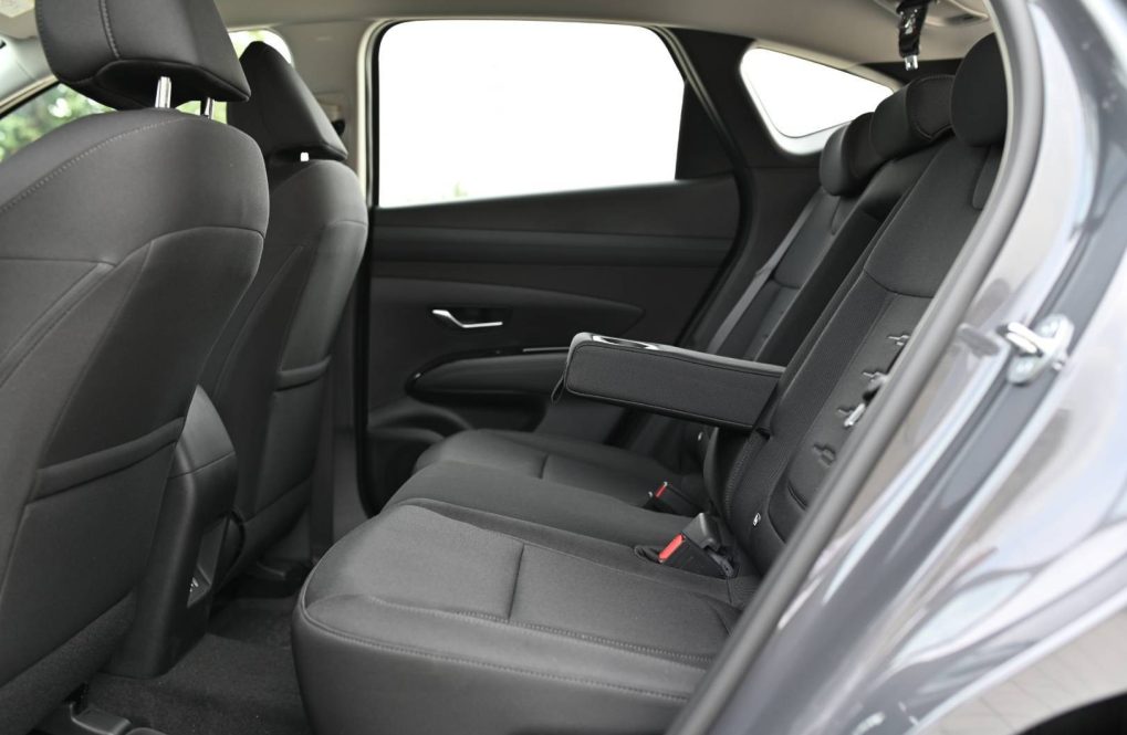 Hyundai-Tucson-NX4-Family-16T-GDi-110kW-7DCT-MY2026-25