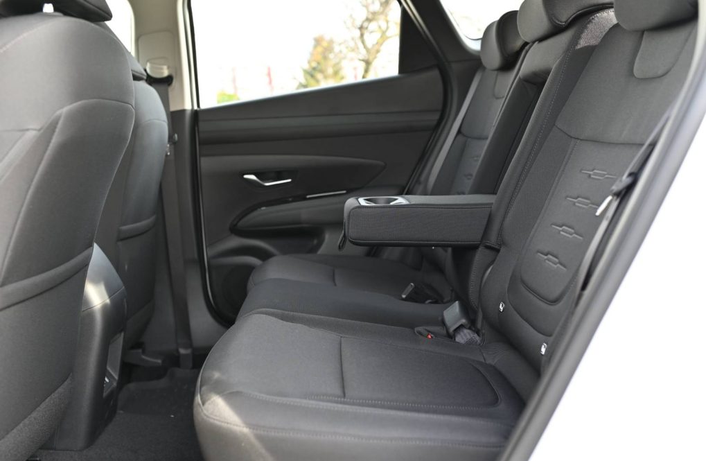 Hyundai-Tucson-NX4-Family-16T-GDi-110kW-7DCT-MY2026-27