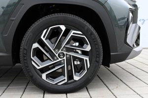 Hyundai-Tucson-NX4-Premium-16T-GDi-132kW-4x4-7DCT-MY27-4