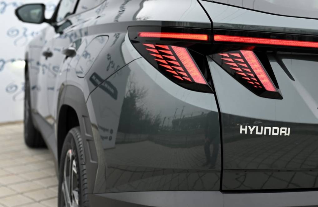 Hyundai-Tucson-NX4-Premium-16T-GDi-132kW-4x4-7DCT-MY27-6