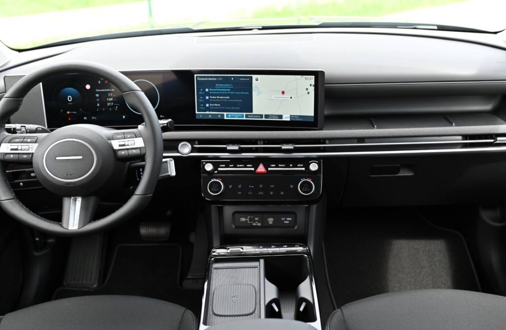 Hyundai-Tucson-NX4-Style-16T-GDi-110kW-4x2-7DCT-MY2026-14