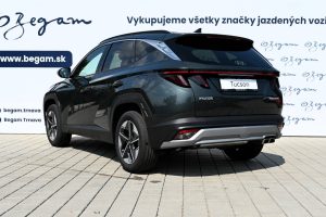 Hyundai-Tucson-NX4-Style-PHEV-16-T-GDi-185kW-6AT-MY2025-10