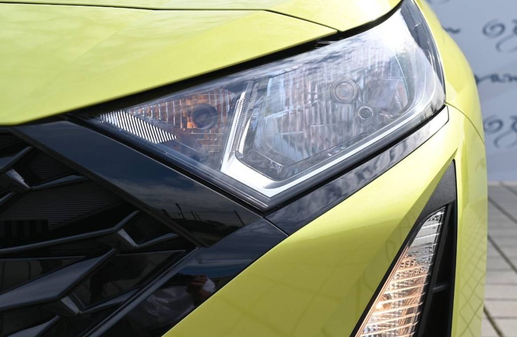 Hyundai-i20-10-T-GDi-Comfort-2