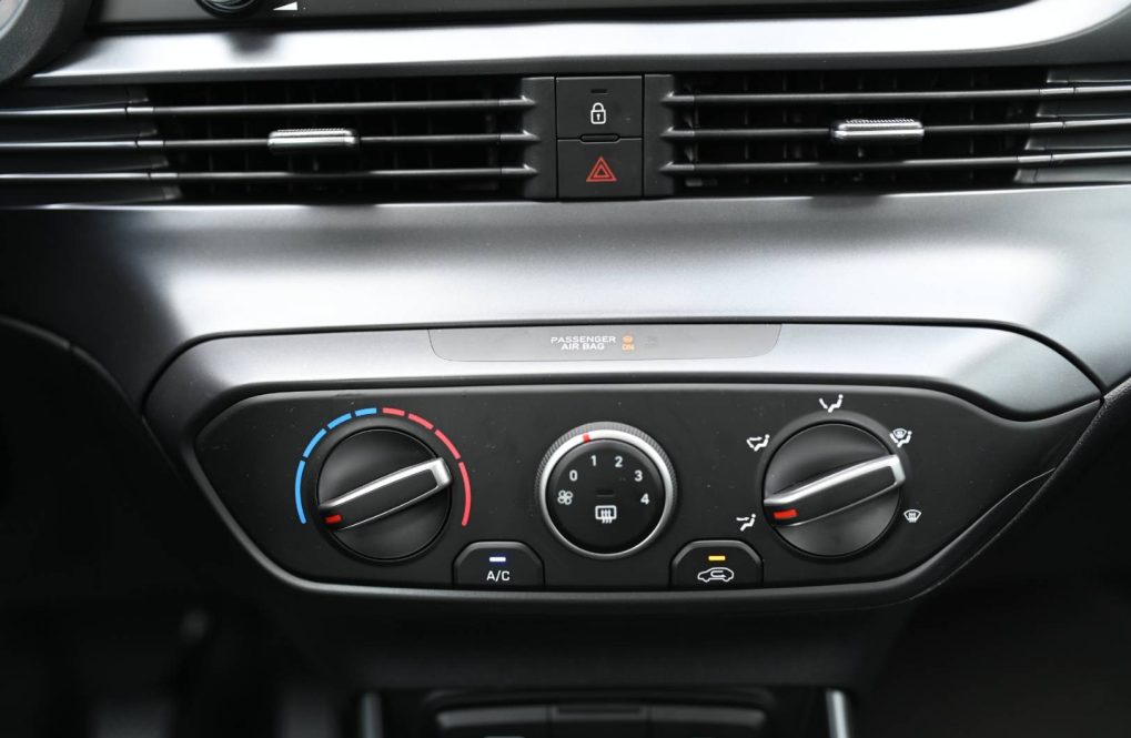 Hyundai-i20-10-T-GDi-Comfort-24