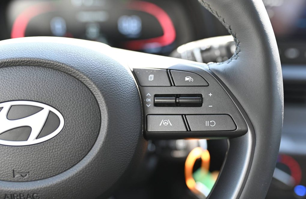 Hyundai-i20-10-T-GDi-Comfort-AT-14