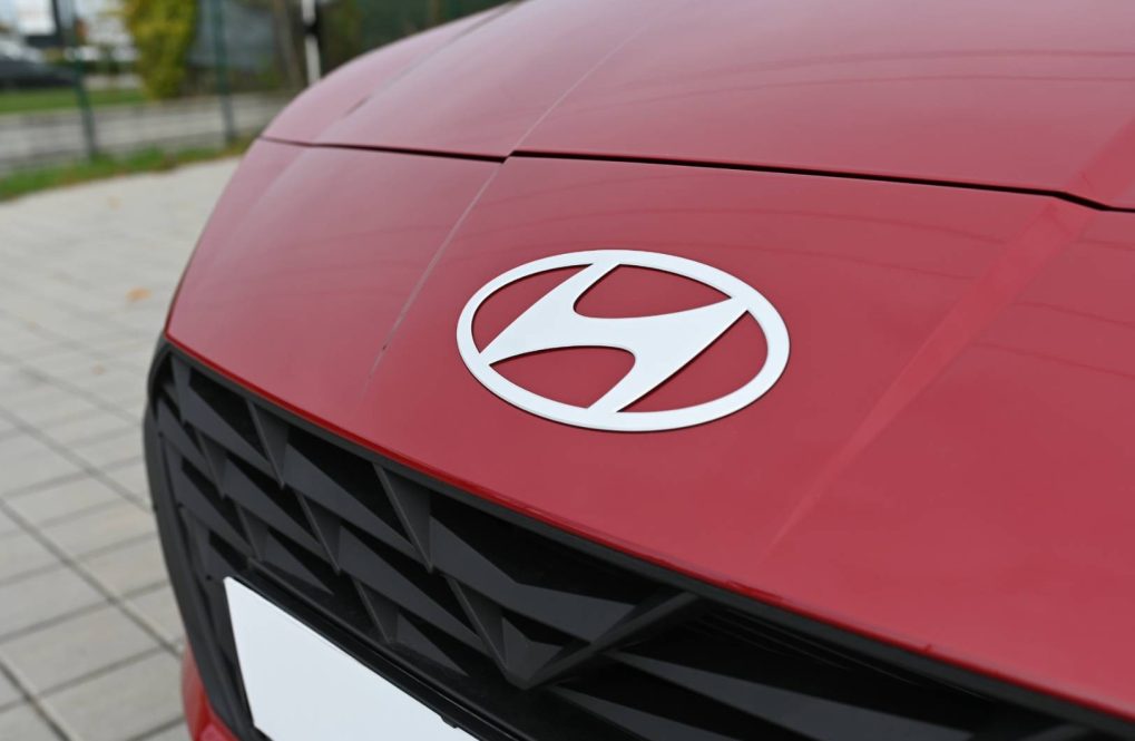 Hyundai-i20-10-T-GDi-Family-3