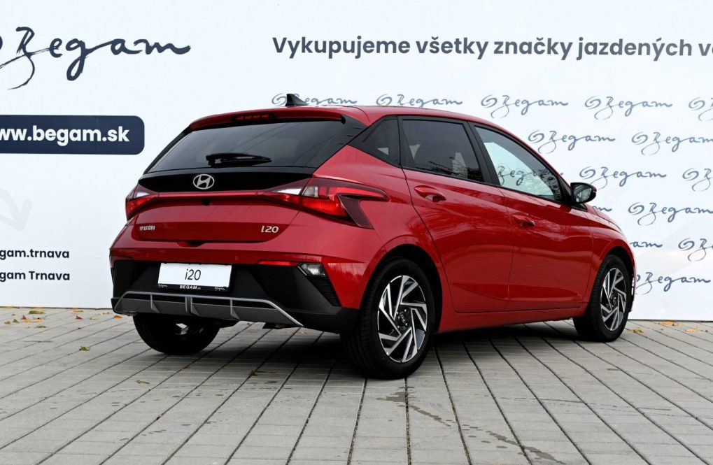 Hyundai-i20-10-T-GDi-Family-6
