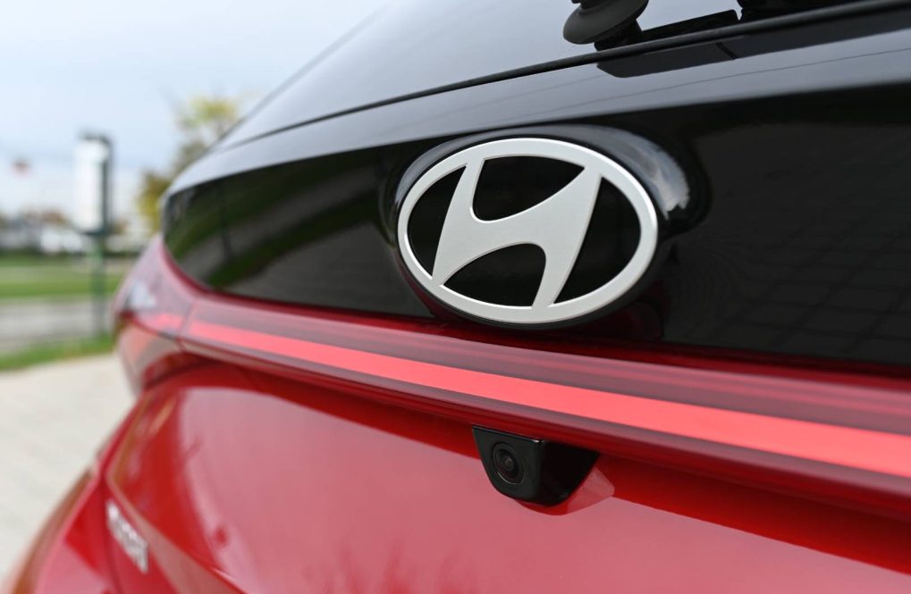 Hyundai-i20-10-T-GDi-Family-9