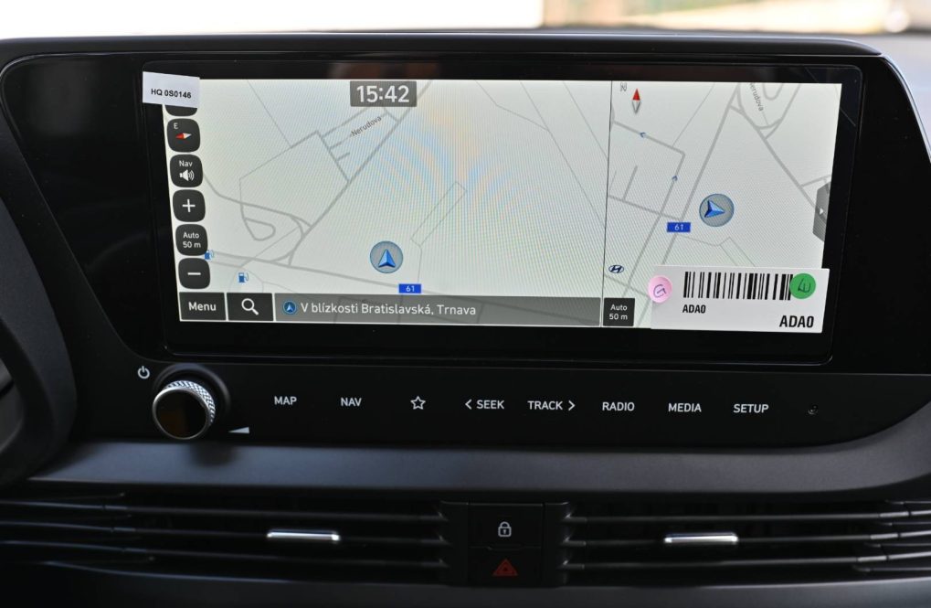 Hyundai-i20-10-T-GDi-Family-AT-20