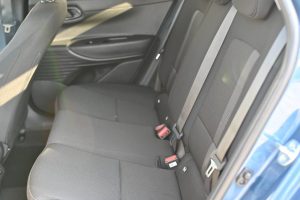 Hyundai-i20-10-T-GDi-Family-AT-23
