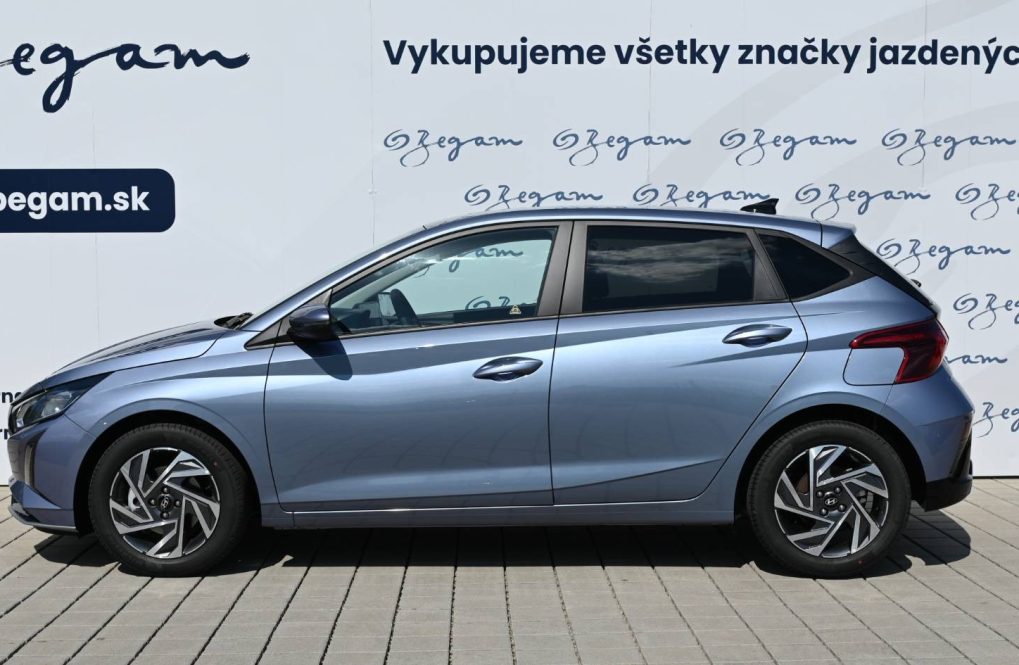 Hyundai-i20-10-T-GDi-Family-AT-3