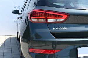 Hyundai-i30-15-T-GDi-mHEV-Family-DCT-6