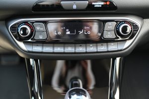 Hyundai-i30-16-T-GDi-FAMILY-7DCT-MY26-28
